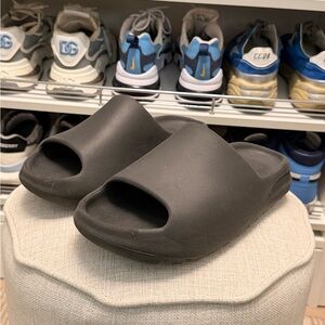Yeezy slides